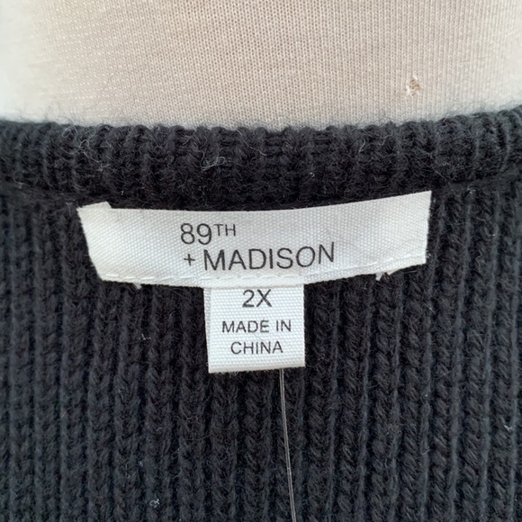 89th + Madison knit sweater with faux fur, size 2x - Picture 5 of 8